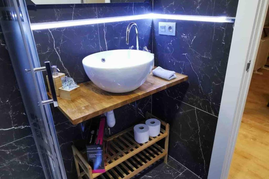 Apartament Acogedor Apartamento En El Centro De Santander Zewnętrze zdjęcie